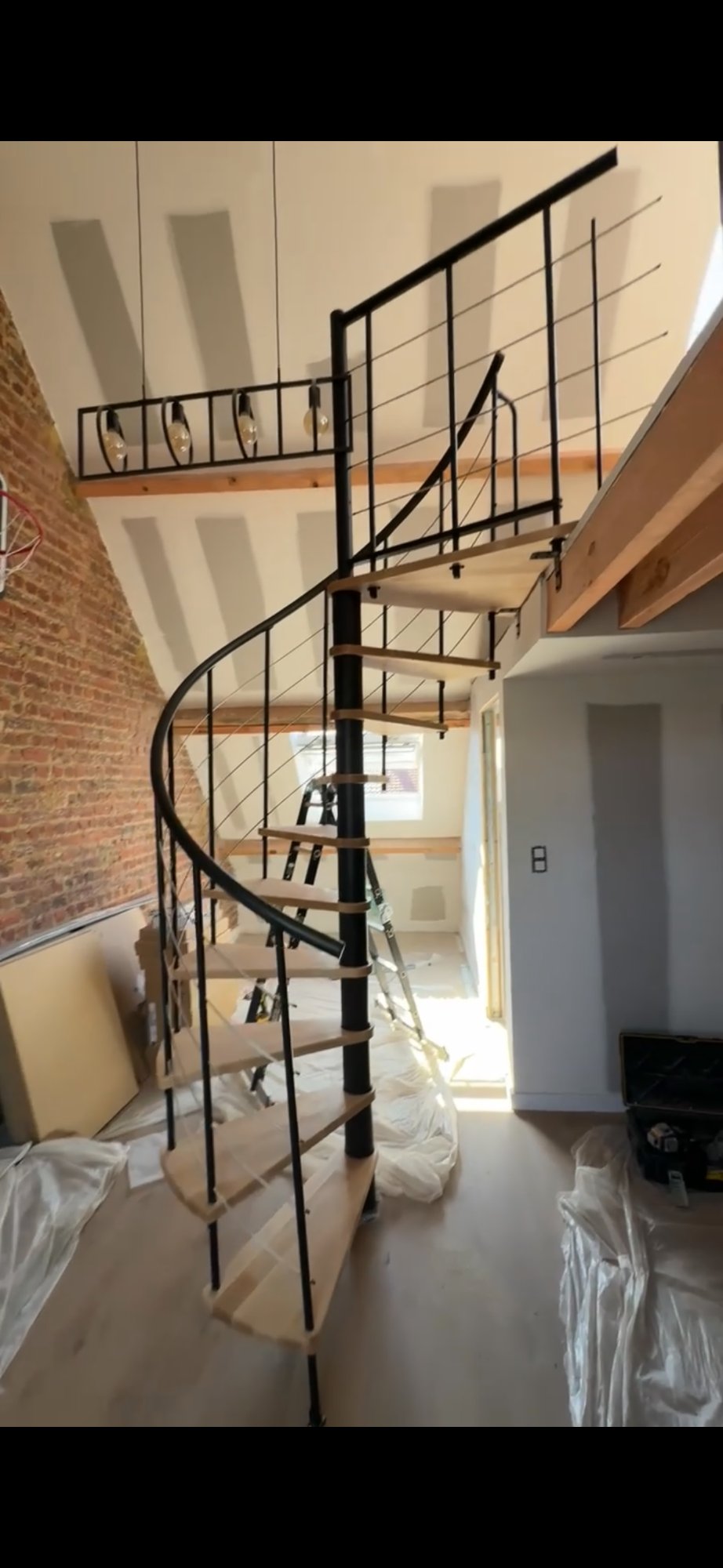 Escalier colimaçon en cours